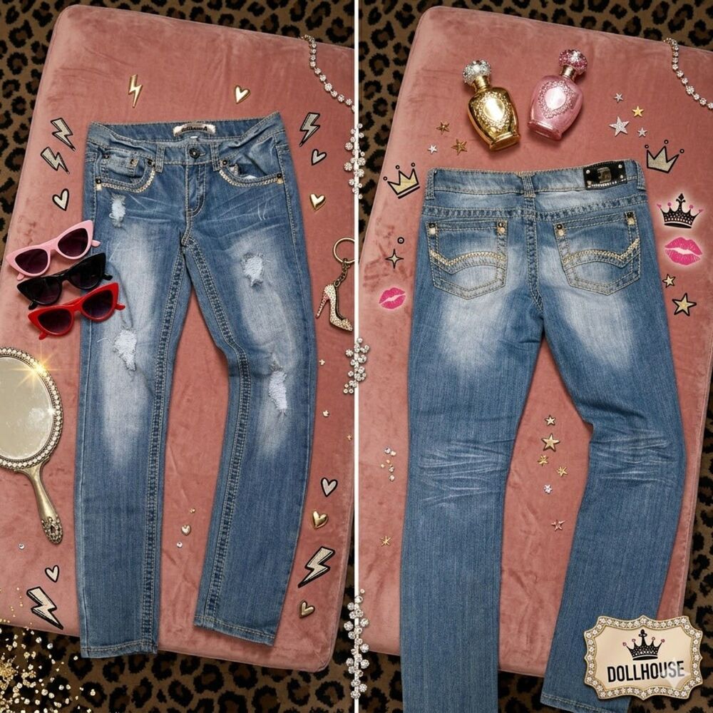 Dollhouse Studded Vintage Washed Distressed Skinny Jeans Size 9